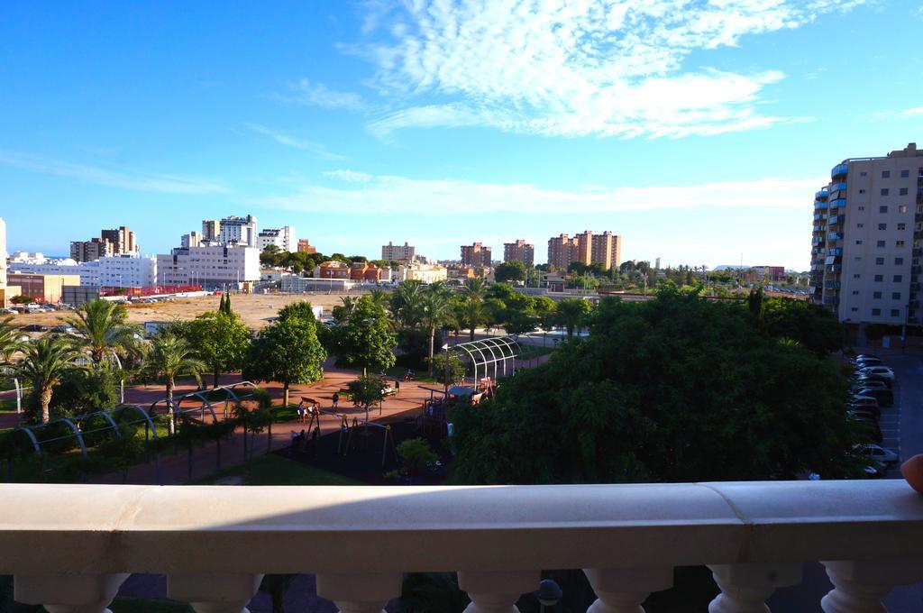 Apartmán Sunny Escape In El Campello Pokoj fotografie